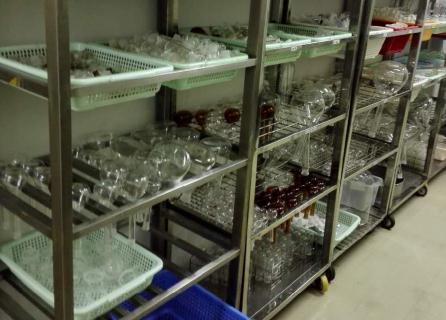 洗瓶工受傷嚴重索賠百萬，添置洗瓶機請趁早！